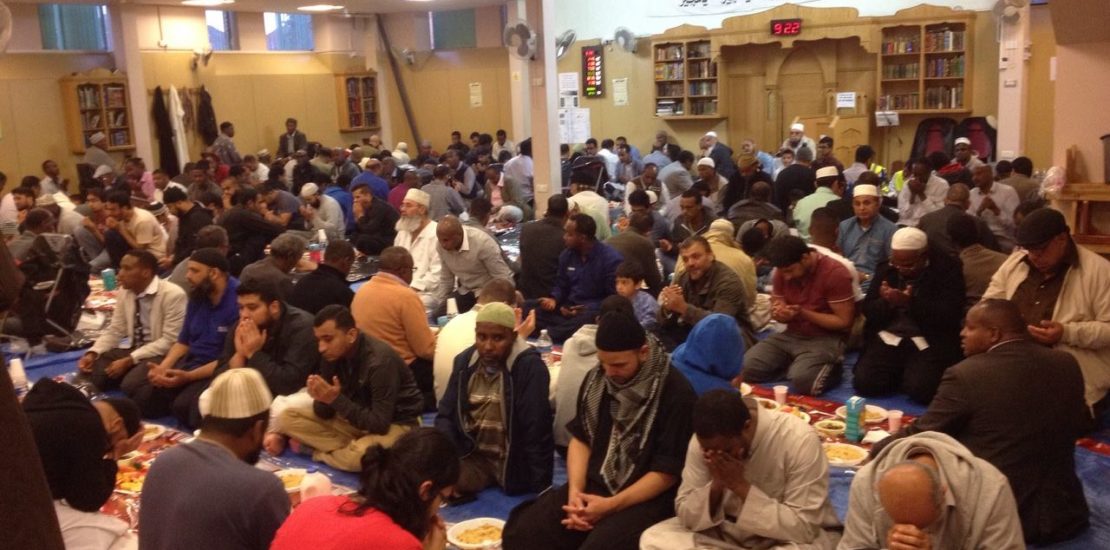 Mosque-iftar-2018-7-1110x550